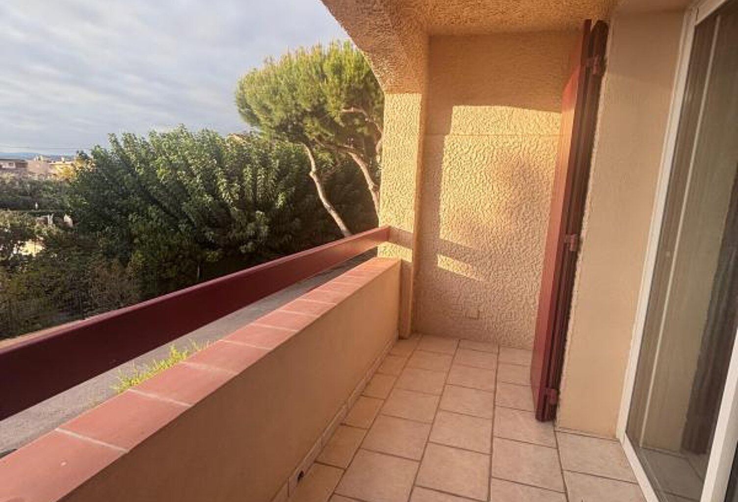 Appartement À Louer T3 Six fours le Brusc — photo 1