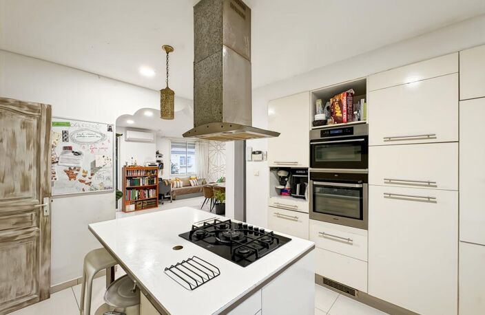 Appartement T2 aménagé en T4 avec terrasse — photo 3