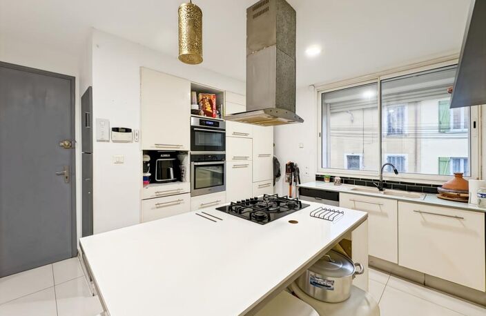 Appartement T2 aménagé en T4 avec terrasse — photo 4