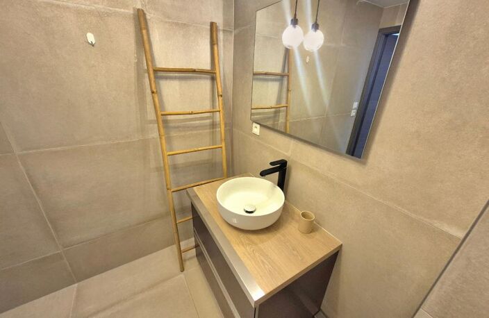 Appartement F3 Meublé avec Très Grande Terrasse – Proche Gare de Thionville — photo 4