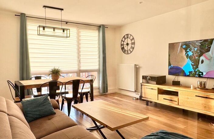 Appartement À Vendre avec ascenseur, balcon, garage et parking — photo 3