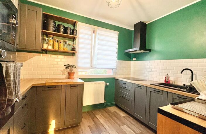 Appartement À Vendre avec ascenseur, balcon, garage et parking — photo 5