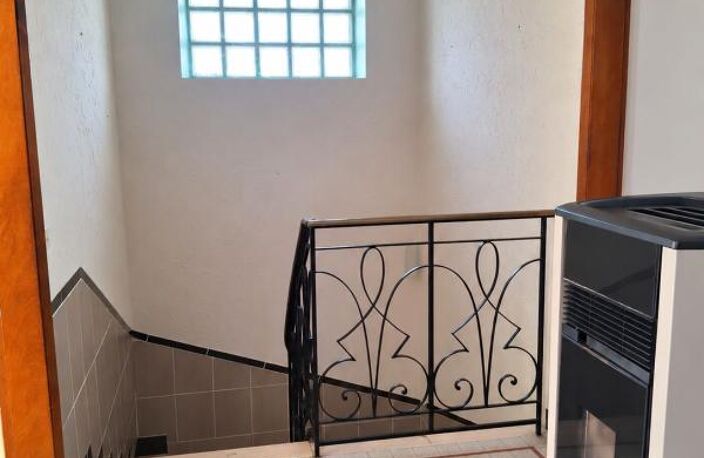 SAINT-AMANS-SOULT – VILLA AVEC JARDIN — photo 5