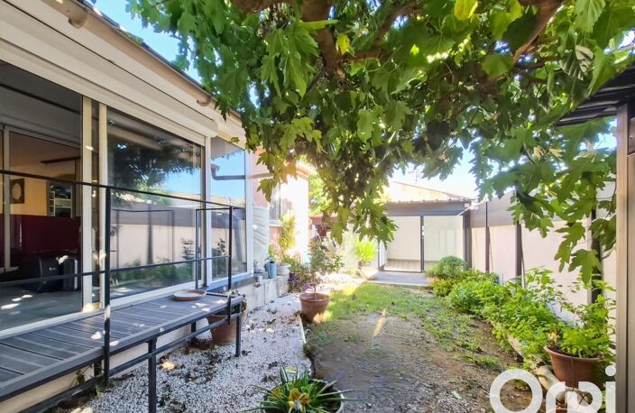 ORANGE - Maison de plain-pied de 79 m², garage et jardin — photo 2
