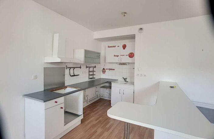 Appartement 4 pièces à louer proche des transports et des commerces 🏡 — photo 2