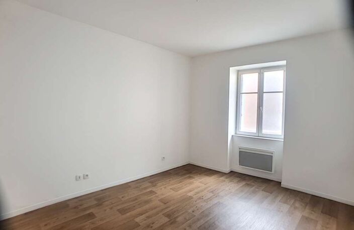 Appartement 4 pièces à louer proche des transports et des commerces 🏡 — photo 5