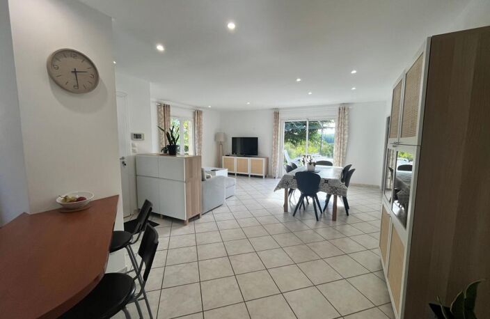 Maison plain pied - 100 m² - 4 chambres - 1382 m² terrain — photo 5