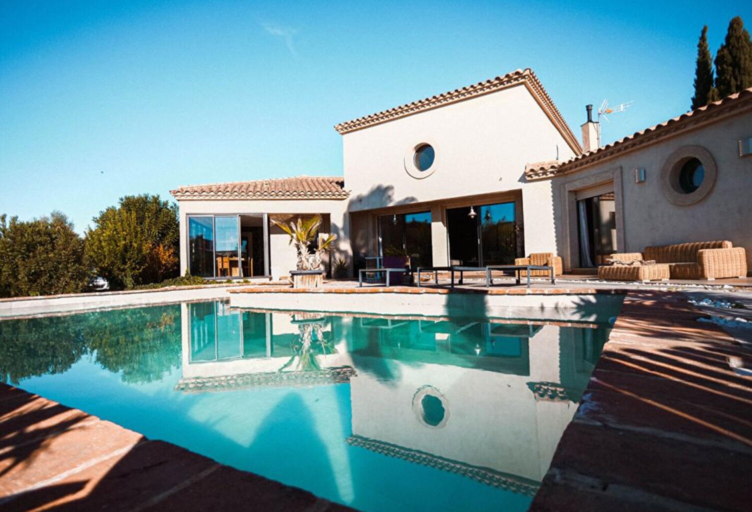 Magnifique villa de haut standing  de 205 m² sur un terrain de 2000 m² avec piscine — photo 1