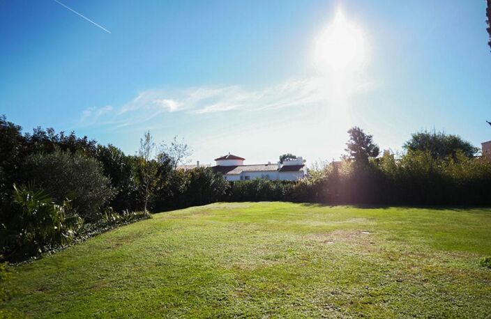 Magnifique villa de haut standing  de 205 m² sur un terrain de 2000 m² avec piscine — photo 4