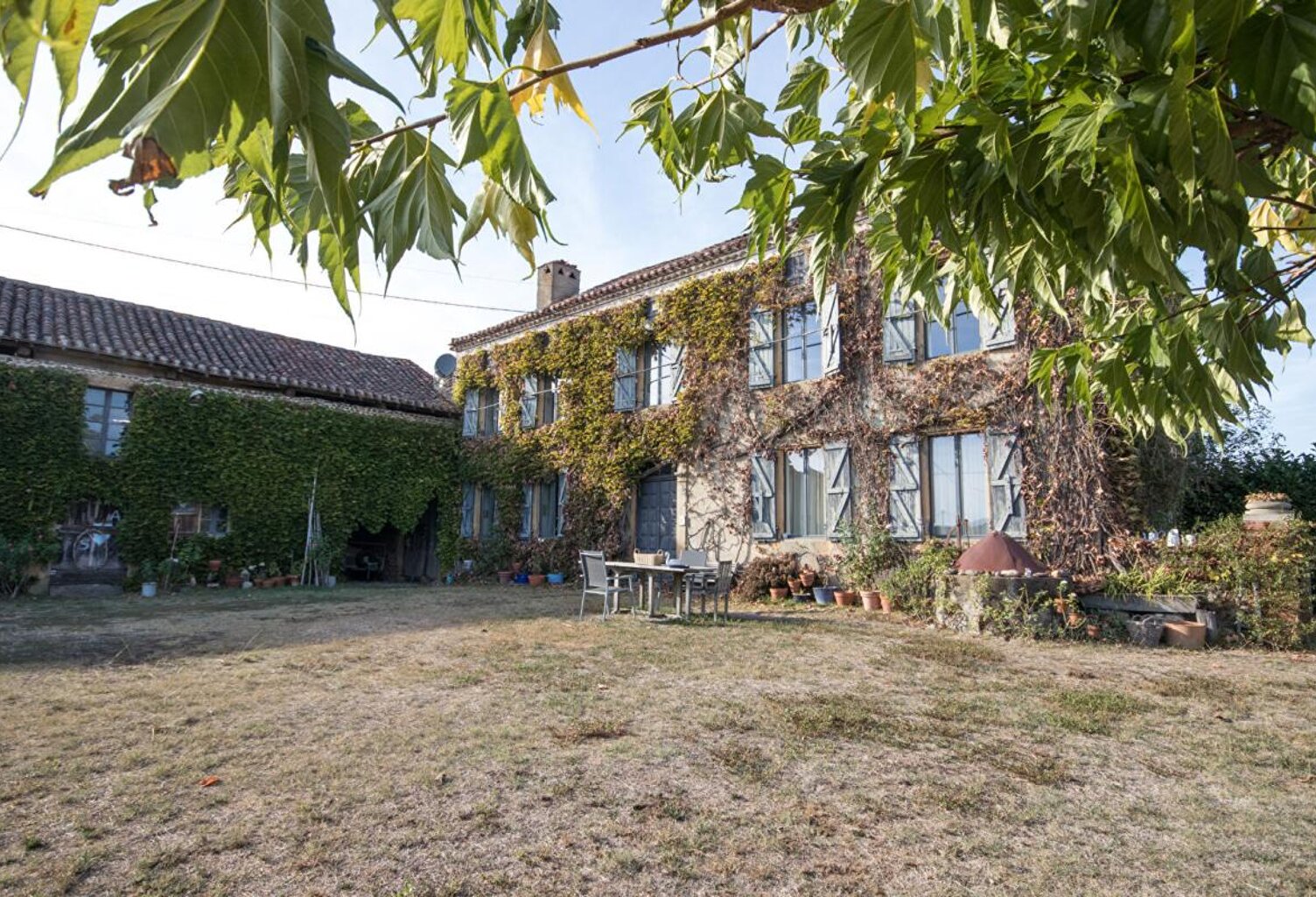 Maison de maître secteur Riscle 8 pièce(s) 300 m2 — photo 1
