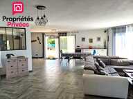 ARVERT, MAISON RÉCENTE DE 143 m² SUR TERRAIN DE 1 695 m² AVEC PISCINE ET GARAGE INDÉPENDANT — photo 2