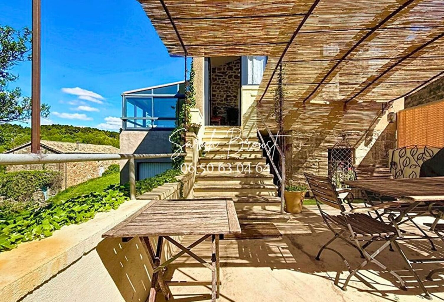 Maison Tauriers 3 pièce(s) 102 m2 sur 1560 m² de terrain — photo 1
