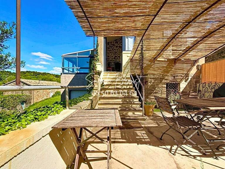Maison Tauriers 3 pièce(s) 102 m2 sur 1560 m² de terrain — photo 1