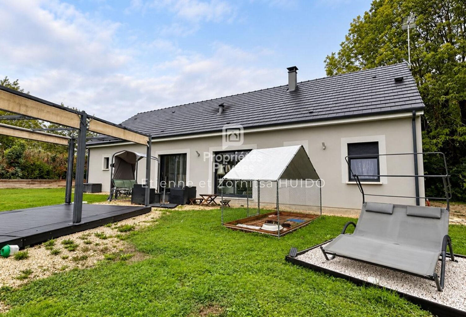 MAISON CONTEMPORAINE DE PLAIN-PIED - 7 PIÈCES - 5 CHAMBRES — photo 1
