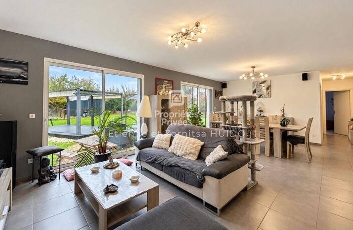 MAISON CONTEMPORAINE DE PLAIN-PIED - 7 PIÈCES - 5 CHAMBRES — photo 4