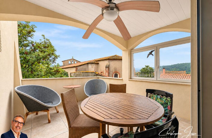 Maison de caractère rénovée avec T3 indépendant, terrasse et garages — photo 3