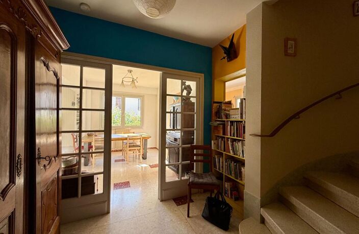 Maison familiale de 150 m² avec 5 chambres, jardin et garage à Béziers — photo 4