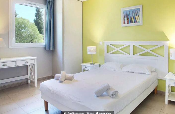 Appartement La Londe Les Maures 1 pièce(s) 22.60 m2 — photo 2