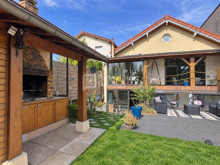 94700 - Maisons-Alfort - COUP DE COEUR - MAISON FAMILIALE AVEC VERANDA ET JARDIN PLEIN SUD — photo 1