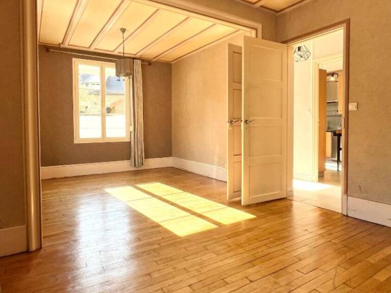 Maison 7 pièce(s) 128 m²  HYPER-CENTRE de NOYON  - 5 chambres et Garage — photo 1