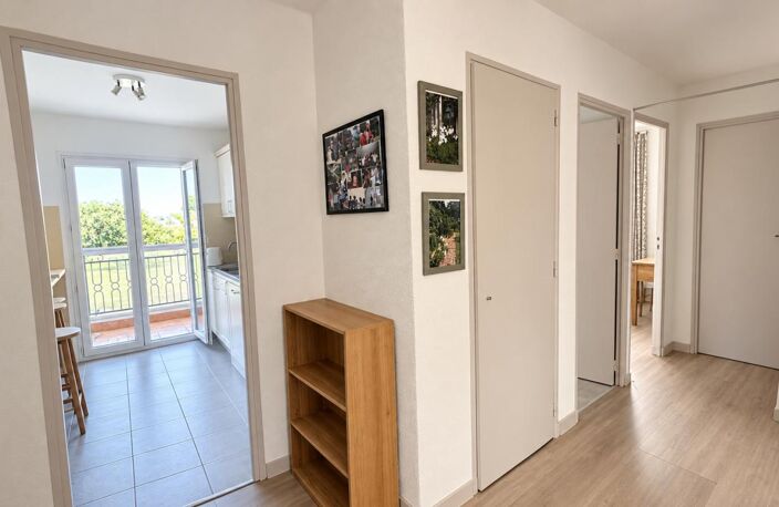 Au calme absolu - Petite copropriété - Appartement Sanary Sur Mer  3 pièces 82 m2 - Cave — photo 5