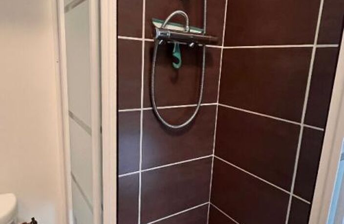 LE CROISIC - Appartement T2 de 21 m², entièrement rénové avec soin, vendu meublé et parfaitement équipé — photo 5