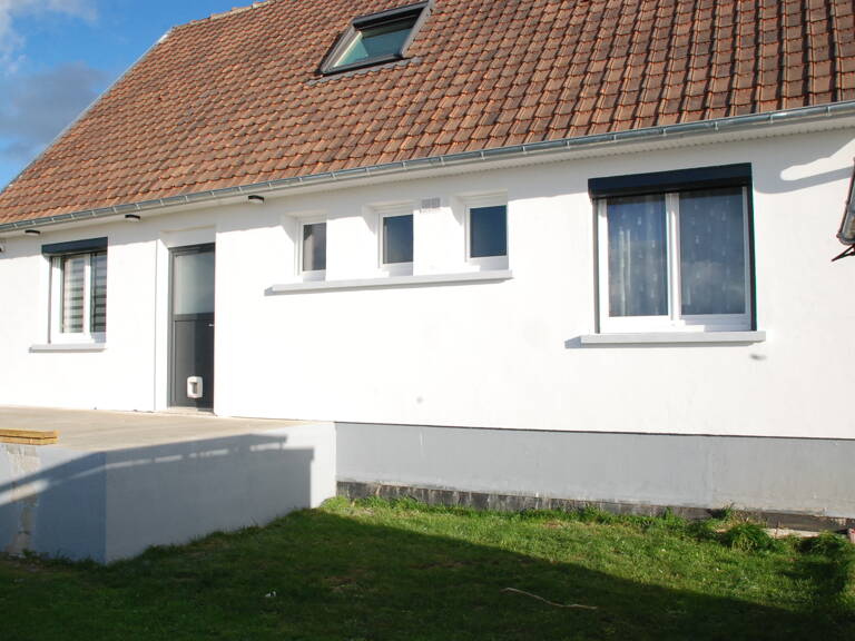 A proximité directe de FECAMP pavillon avec 4 chambres dont 2 de plain -pied sur sous sol complet — photo 1