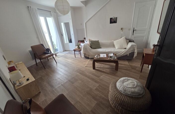 MAISON DE VILLAGE A VELAUX DE 70 M² AVEC PETIT EXT — photo 3
