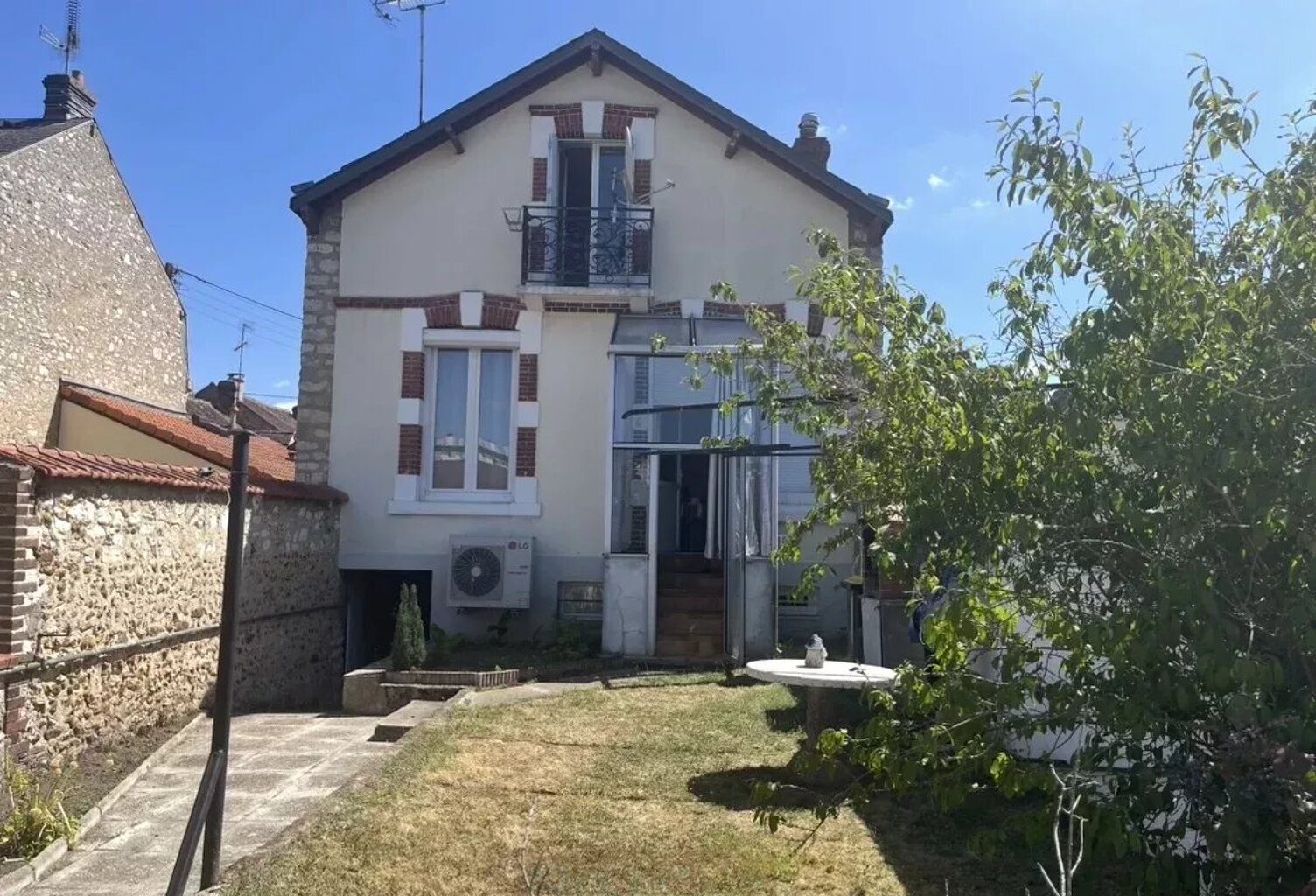 Montargis quartier gare — photo 1