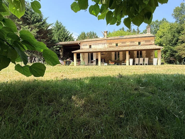 ST CHRISTOLY MAISON PIERRE SUR 5700 m2 — photo 1