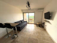 T1 23 m2 Terrasse, ascenseur, parking - Le Lavandou — photo 2