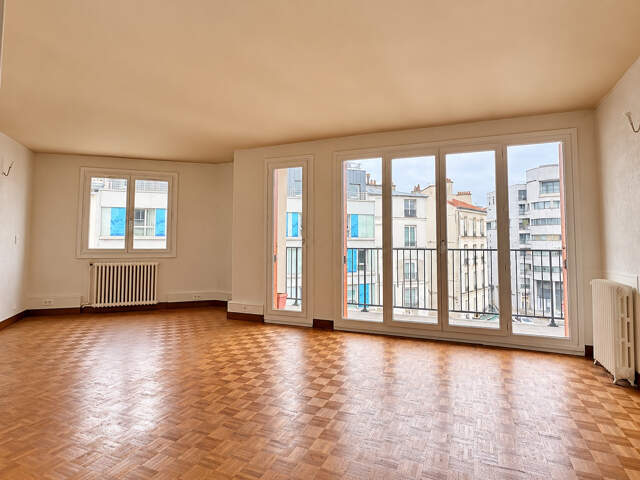 Paris 20e   Télégraphe | 80 m2 lumineux avec balcon   Métro — photo du bien