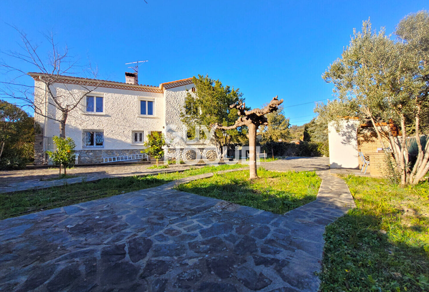 maison — photo 1