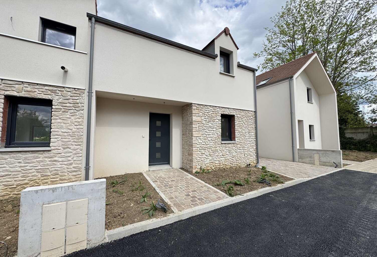 Maison neuve 4 pièces - Centre-ville — photo 1