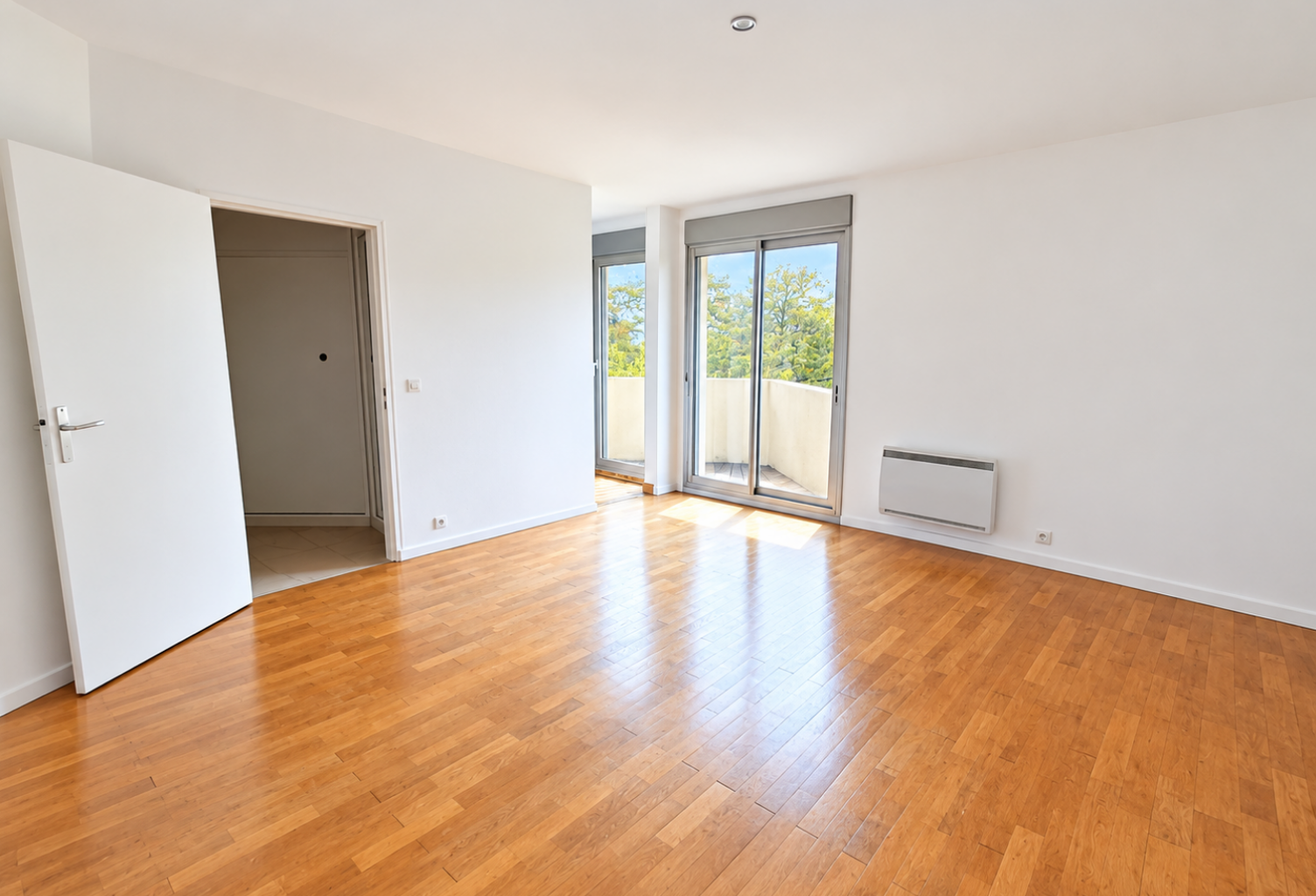 Location appartement 1 pièce 31 m² à Tassin-la-Demi-Lune (69160) — photo 1