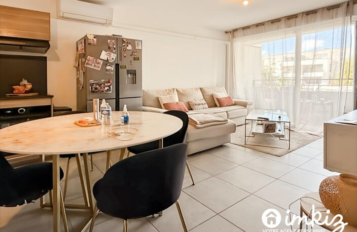 Appartement T3 avec piscine et parking — photo 3