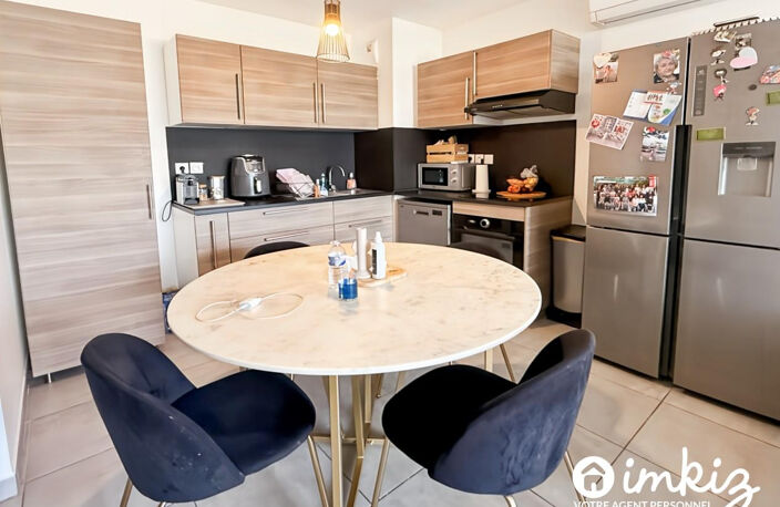Appartement T3 avec piscine et parking — photo 4
