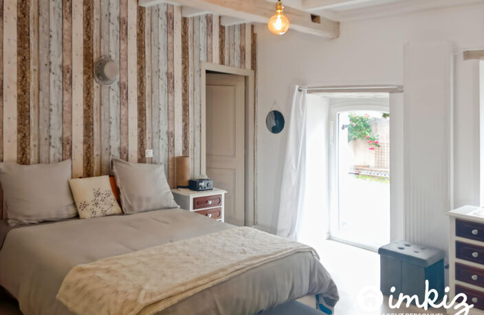 Maison 5 pièces PLAIN-PIED, dépendances et piscine — photo 5