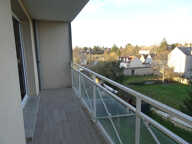 APPARTEMENT F1 AVEC BALCON À MEUNG-SUR-LOIRE — photo 2