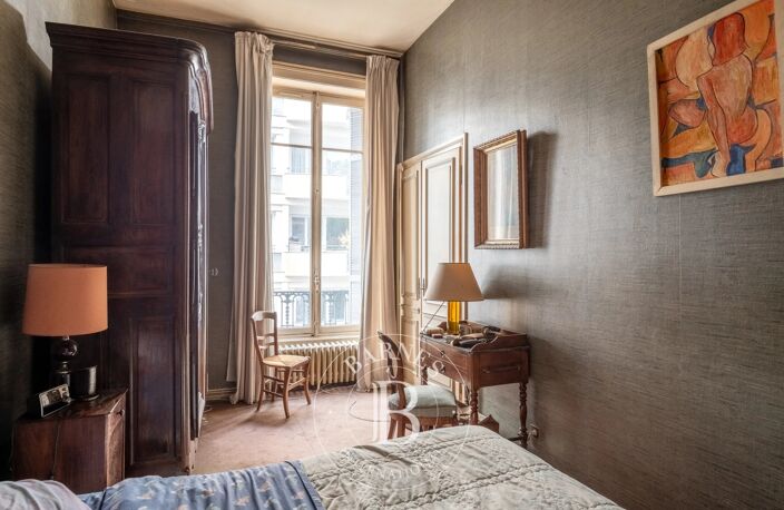 LYON 6 – BOULEVARD DES BELGES – APPARTEMENT DE RÉCEPTION FACE AU PARC — photo 5