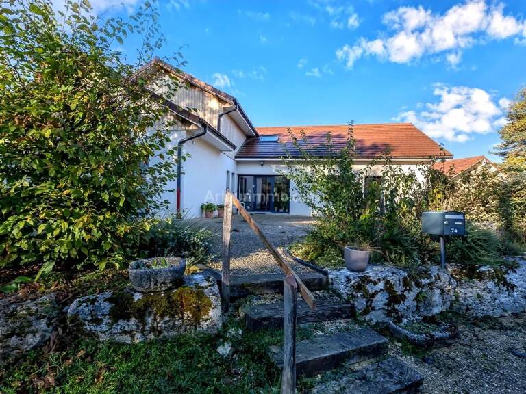 villa contemporaine de plain-pied de 2019, 175 m², pièce de vie de 80 m², DPE A, annexes et vue dégagée — photo 1