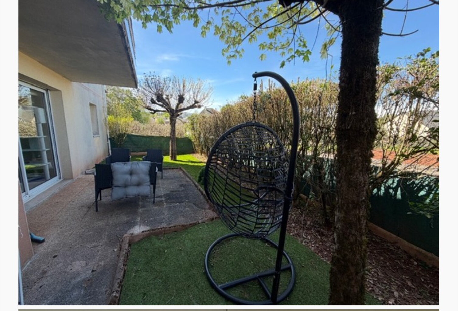 Appartement de type 2 avec jardin et place de parking — photo 1