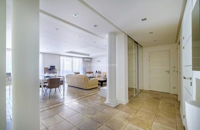 Très beau T6 familial de 136 m² – Villeurbanne Gratte-Ciel — photo 4