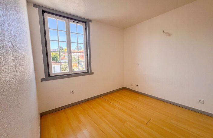 CIBOURE CENTRE-VILLE ? APPARTEMENT T3 — photo 4