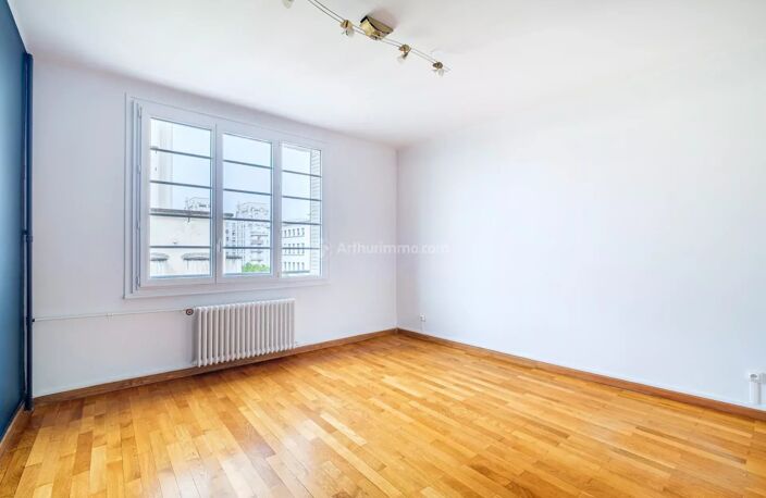 Exclusivité en plein cœur des gratte ciel magnifique appartement traversant T2 de 56m² au 5 -ème étages. — photo 4