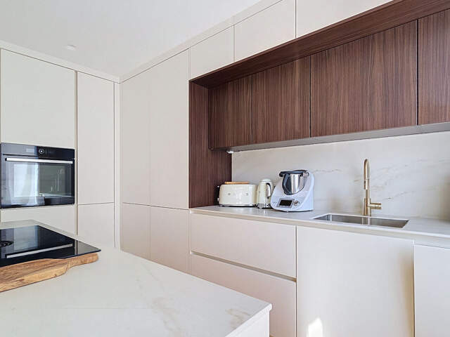 Appartement 3 chambres Rénové avec garage — photo du bien