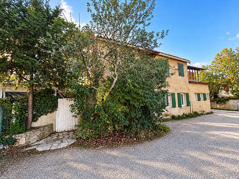 À VENDRE - Ensemble immobilier avec local commercial et habitation - Les Milles (13290) — photo 1
