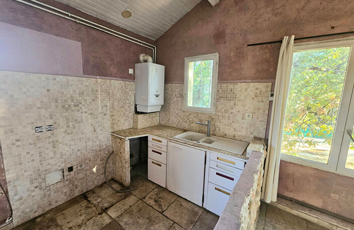 À VENDRE - Ensemble immobilier avec local commercial et habitation - Les Milles (13290) — photo 4