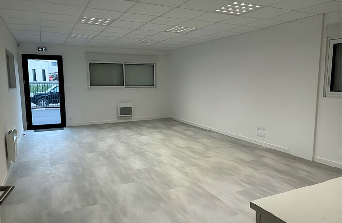 Local d'activité Saint Julien De Concelles 280 m2 — photo 5