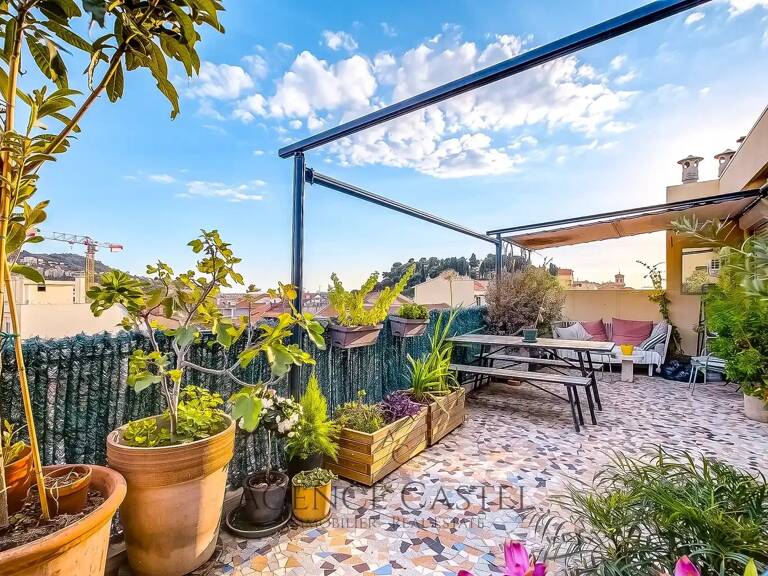NICE GARIBALDI - TOIT TERRASSE DE 4/5 PIECES AVEC TERRASSE ET AS — photo 1